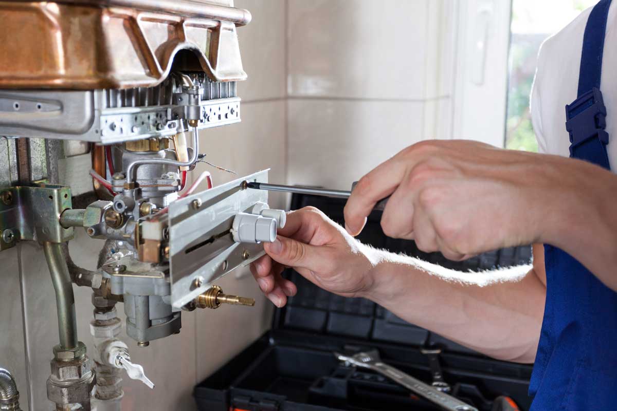 water heater leaks